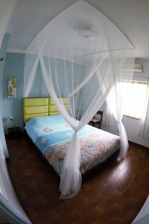 Casa Das Andorinhas Bed and Breakfast Palmela Exterior foto